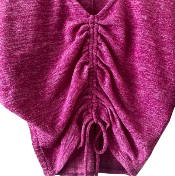 Lush Cropped Cinch Front Long Sleeved Top Sz Small NWT - Picture 4 of 5